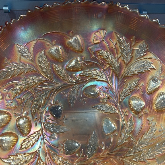 Northwood Wild Strawberry Small Berry Bowl in Marigold Carnival Glass
A11 - Picture 2 of 3